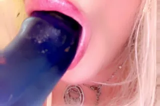 Busty Blonde Milf 💋💦🌸🍑Fetish 🍒👅Nuru 💋 I 💖Creampies - Image 5