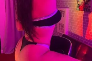 SEXY LATINA REAL PIC REAL 100% - Image 1