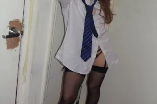 100% me!!! petite 98lbs four feet ten Irish American Cool sexy hip!! incall outcall Manhattan only near west 52nd strwet and 9th avenue cozy private place or outcall nyc - Image 8