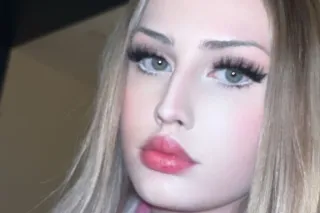 Classy tight pussy - Image 2