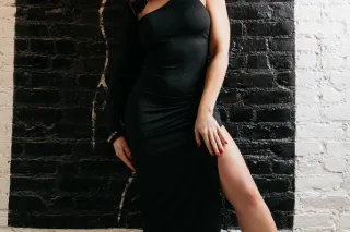 Amy Taylor - Image 6